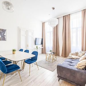Appartement "Premium" met Drie Slaapkamers